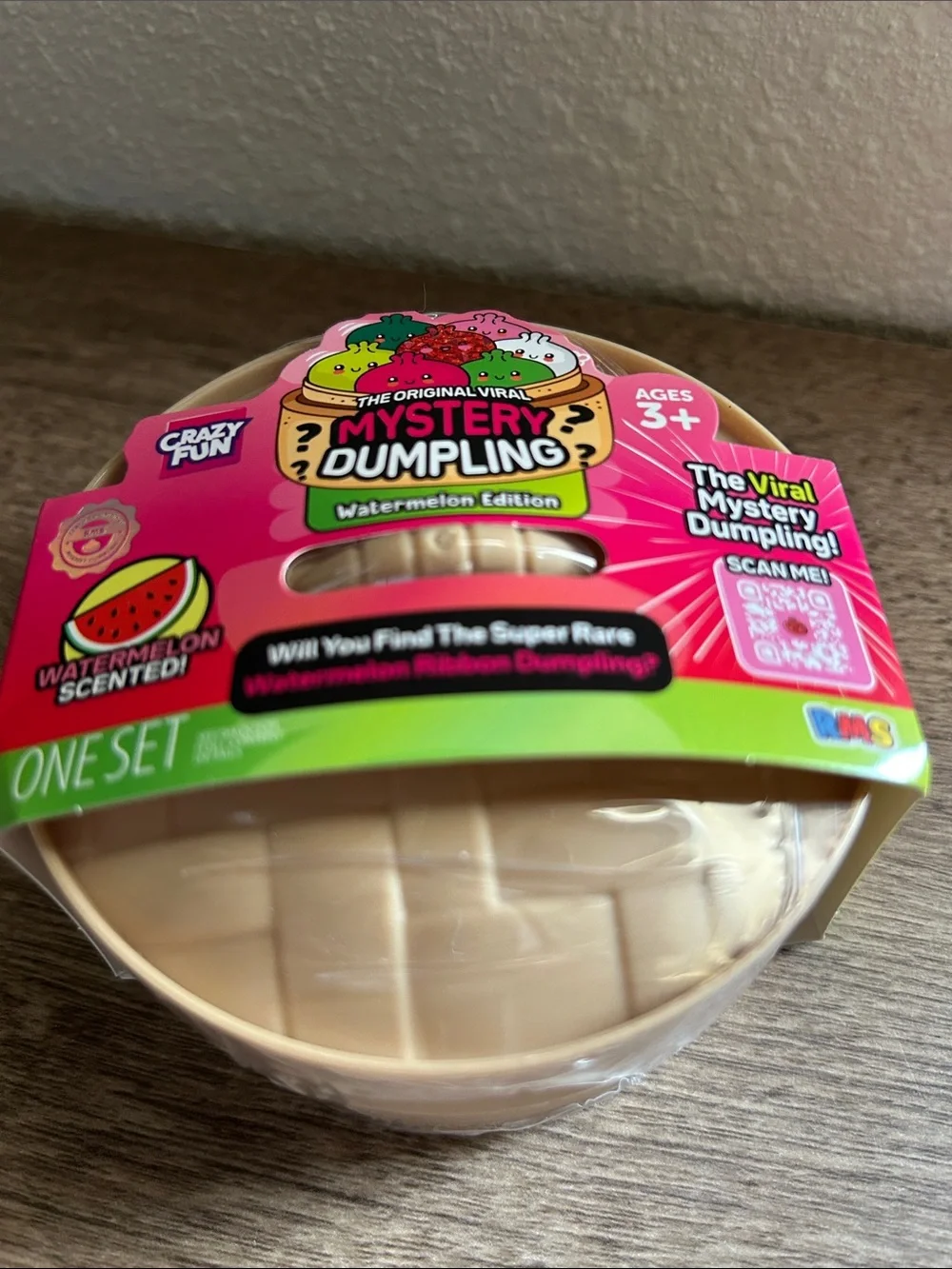 THE ORIGINAL VIRAL Mystery Dumpling Watermelon Edition - Pink & Cream